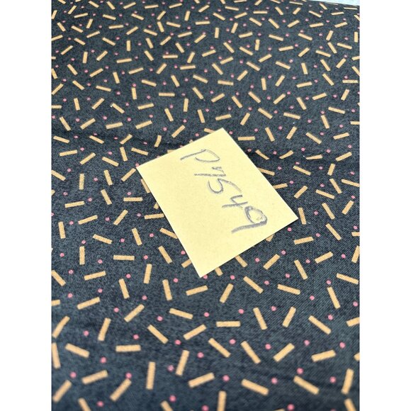 Mumms the Word Cotton Fabric 1/2 yard x 44" by Debbie Mumms Quilting Material - Picture 12 of 12